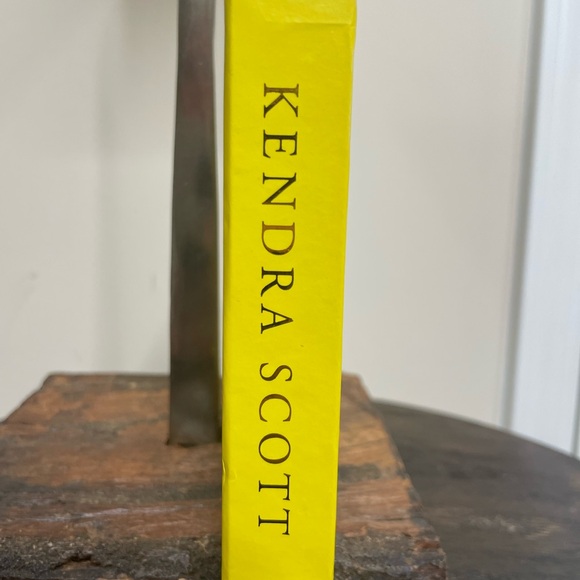 NWT Kendra Scott Filigree Ring Dish!! - Picture 3 of 3